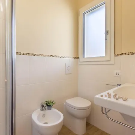Casa Pergolesi * קליארי